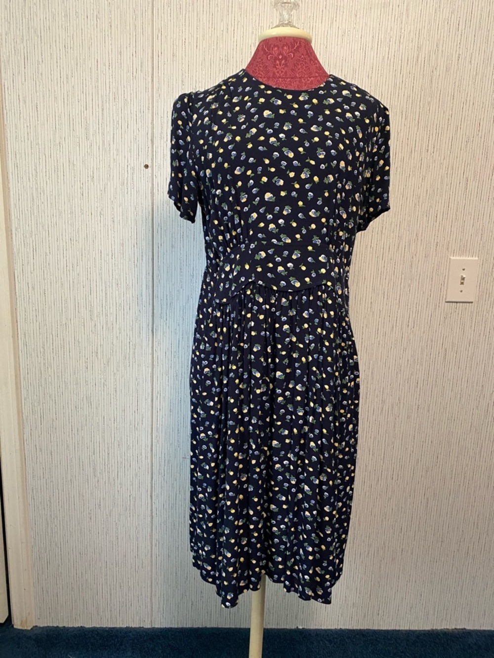 Navy Floral Worthington Short-Sleeve Midi Dress Size 12P Career, Event, Wear